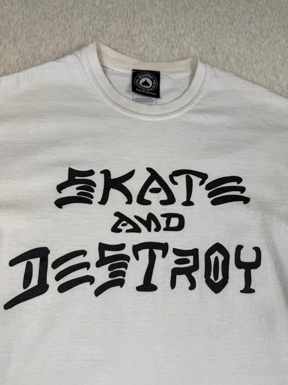 Thrasher Skate and Destroy T-Shirt Men’s M White Black Skateboard Streetwear - Picture 3 of 8
